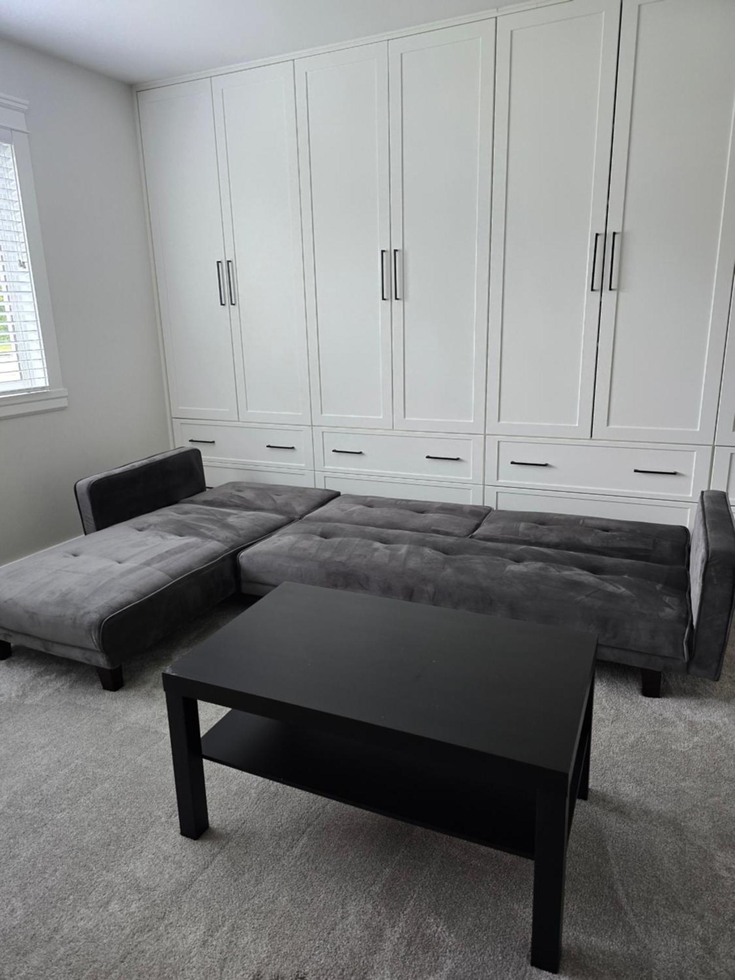 Private 1 Bedroom In Brookswood 兰里区 外观 照片