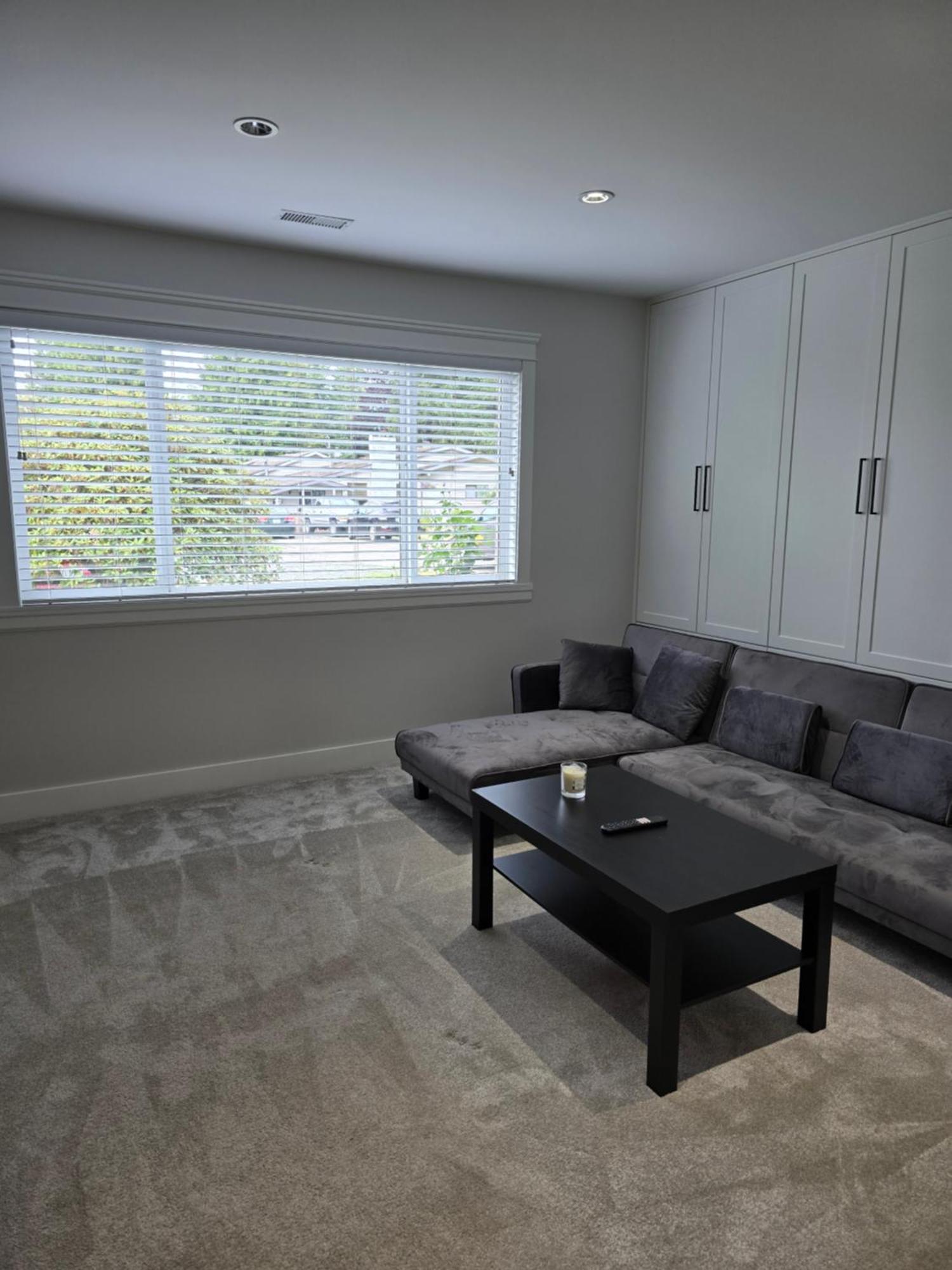 Private 1 Bedroom In Brookswood 兰里区 外观 照片